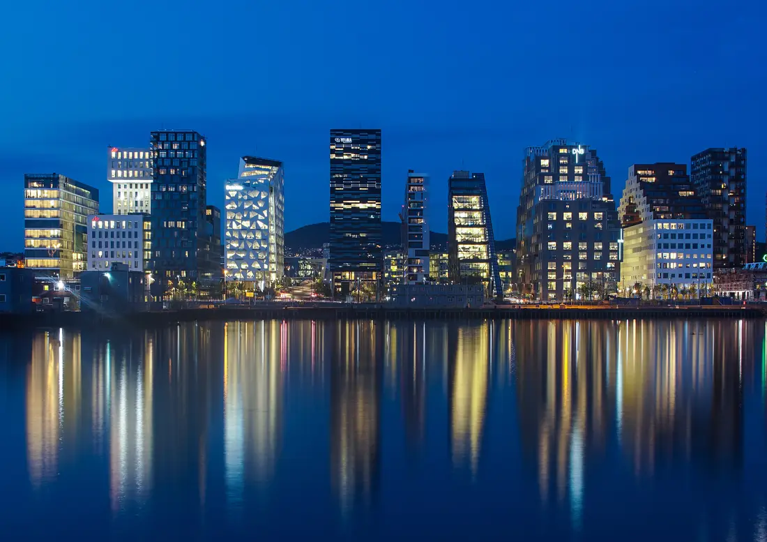 Oslo at night, the Barcode in Bjørvika